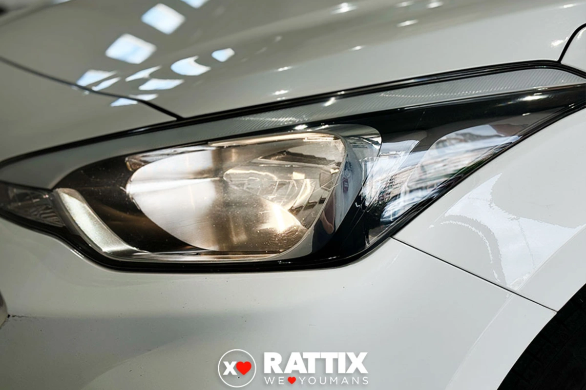 HYUNDAI i20 ii active 2019 1.0 t-gdi Connectline 100cv